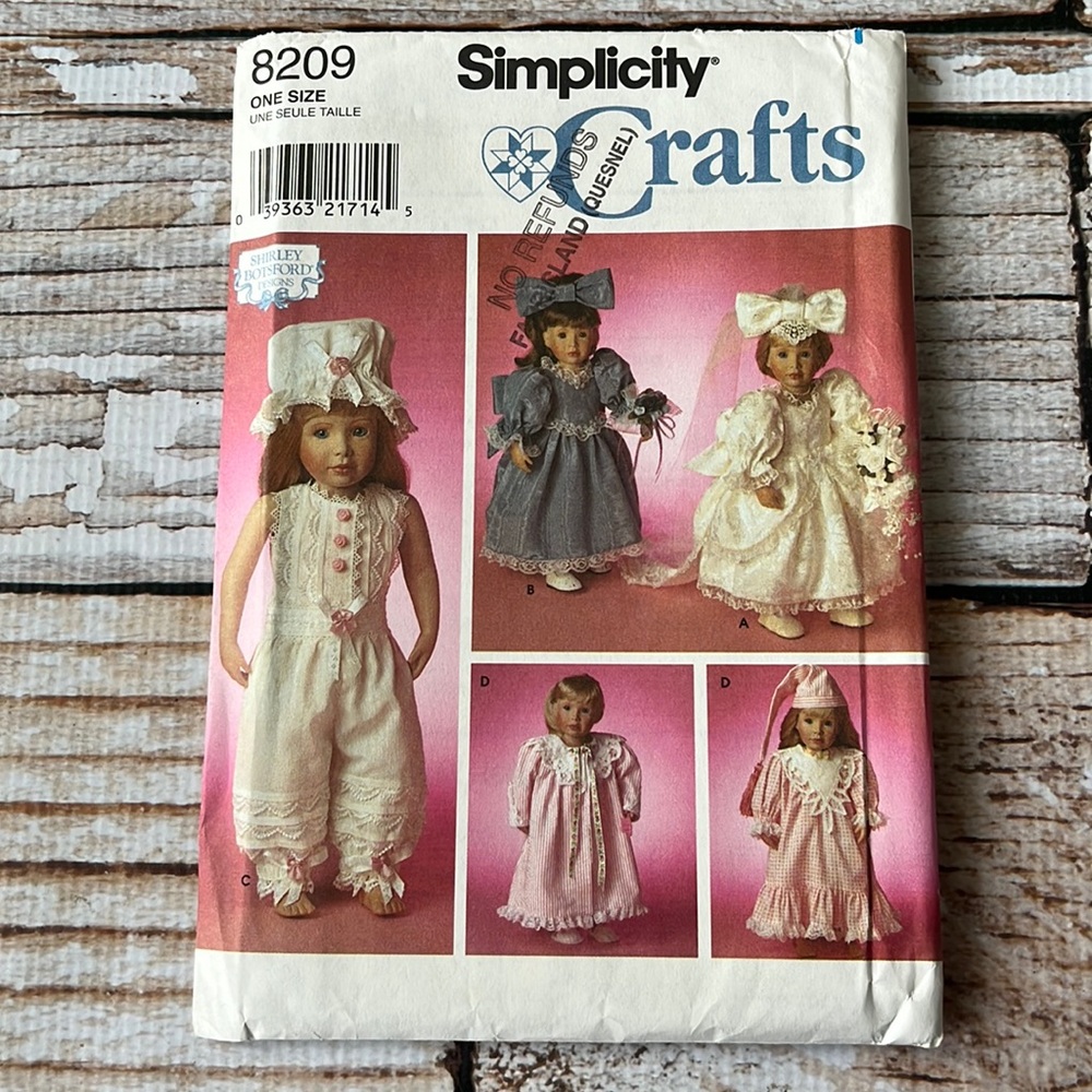Simplicity Crafts Doll Clothing Uncut Sewing Pattern